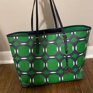 Michael kors tote